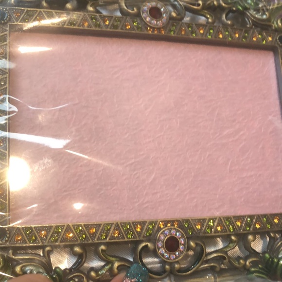 L36: beautiful Collectibles embellished metal photo frame ! Fits 3.5 x … - Picture 13 of 14